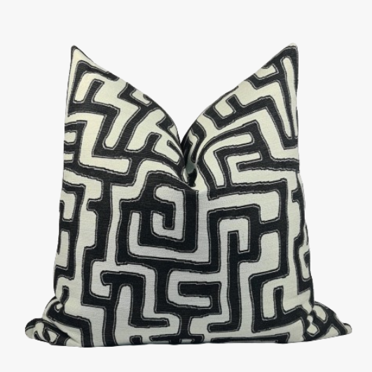 Cushion -Gaby Ebony 60x60cm